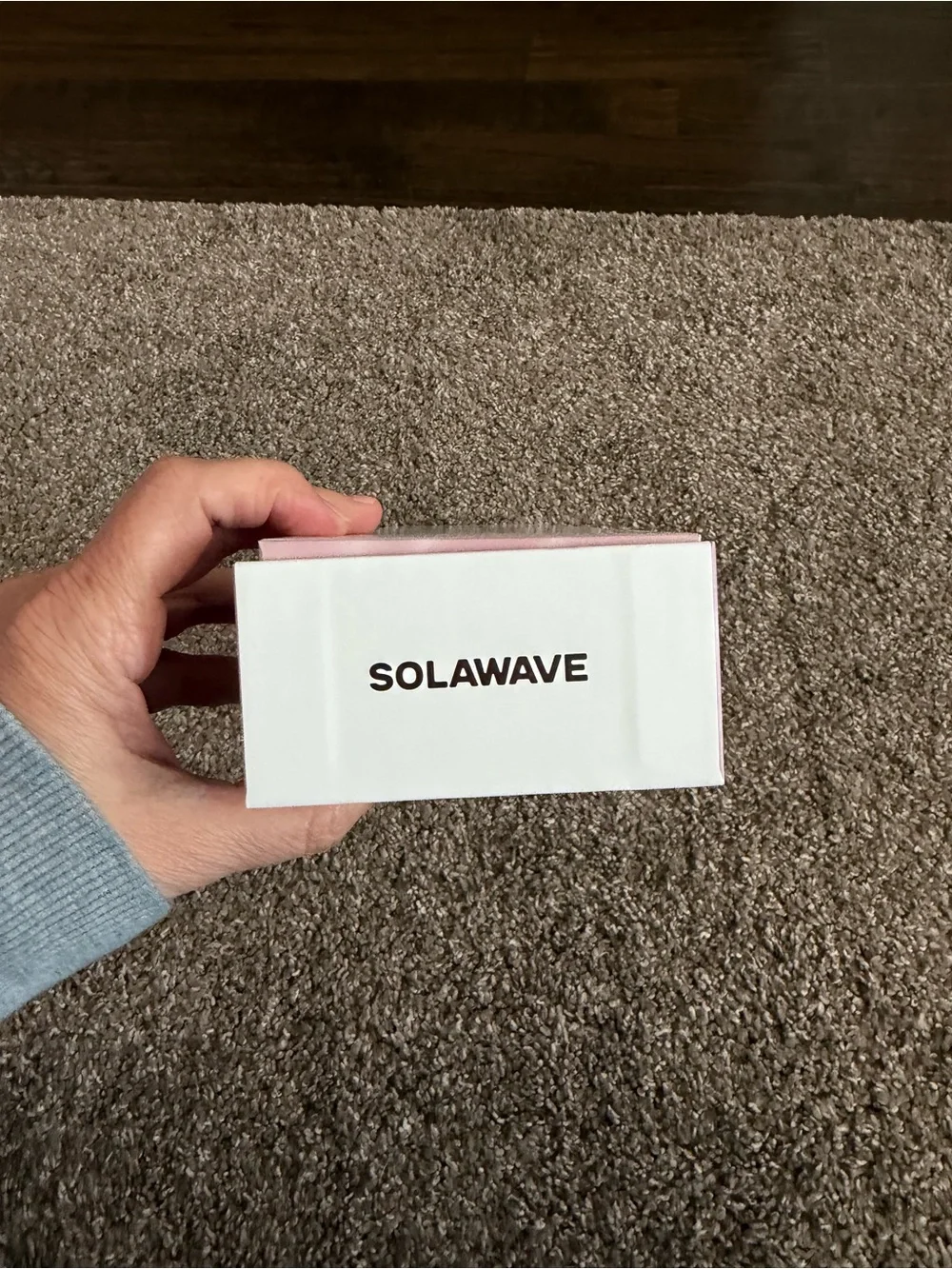 SOLAWAVE Pink red light Eye Mask - Soothing Wearable